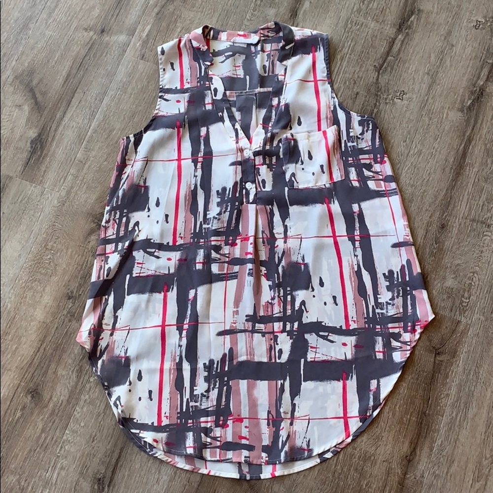 Sleeveless multicolored blouse